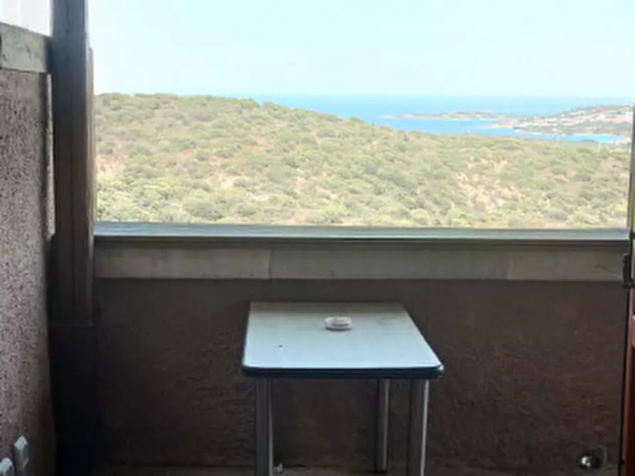 Immagine 28 di Appartamento in vendita  in VIALE CUGNANA VERDE n. 5-33 Piano 3 a Olbia