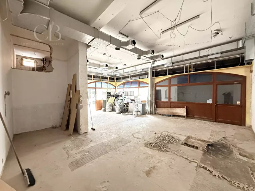 Immagine 6 di Negozio in affitto  in Via Jacopo Facciolati a Padova