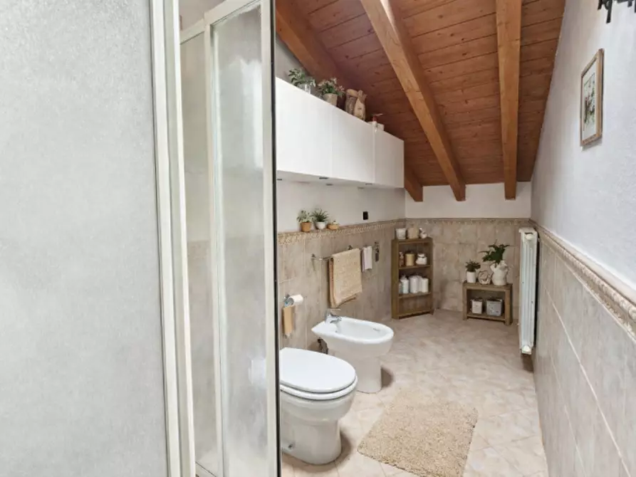 Immagine 11 di Attico in vendita  in Via Solferino a Castiglione Delle Stiviere