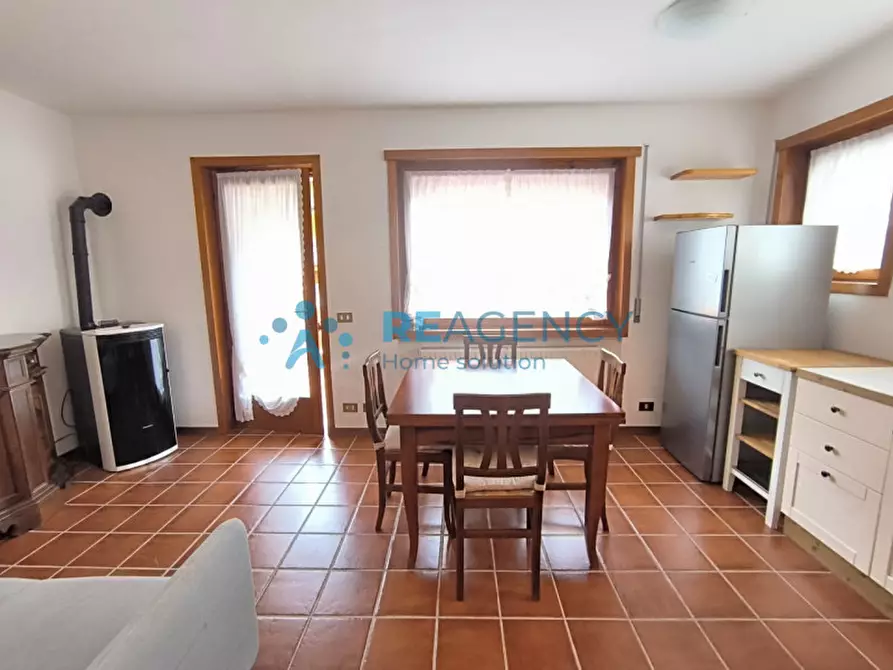 Immagine 1 di Appartamento in vendita  in Via Bosco a Asiago