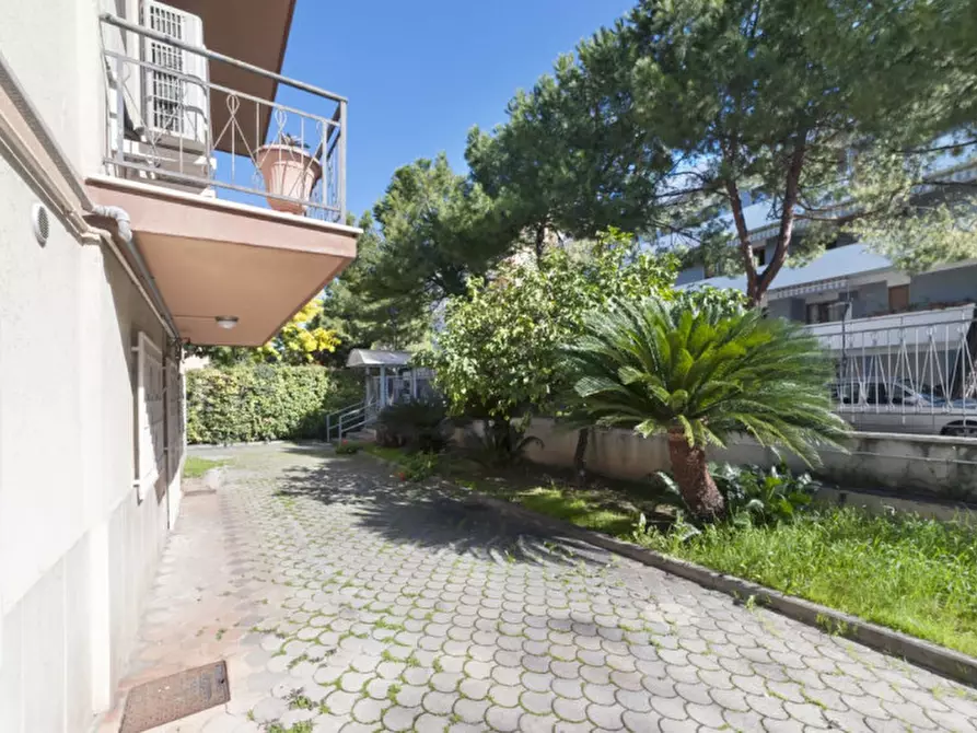 Immagine 26 di Appartamento in vendita  in Via Vincenzo Gioberti, 43 a Pescara