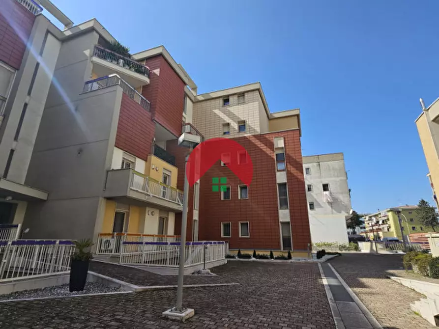 Immagine 3 di Appartamento in vendita  in Via Virgilio a Matera