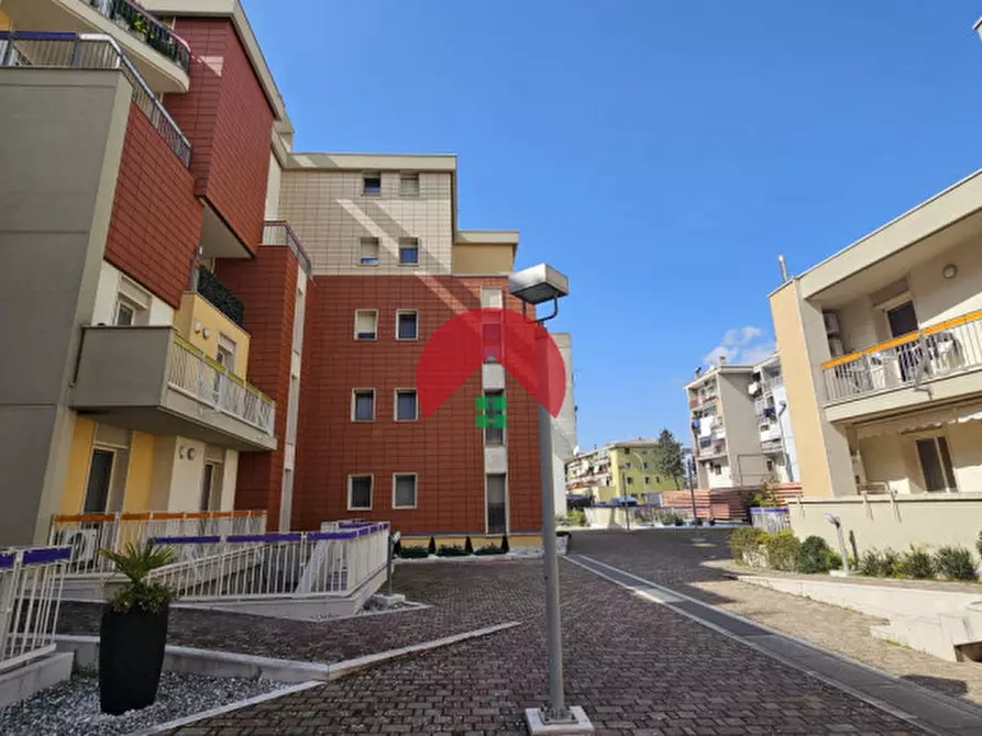 Immagine 5 di Appartamento in vendita  in Via Virgilio a Matera