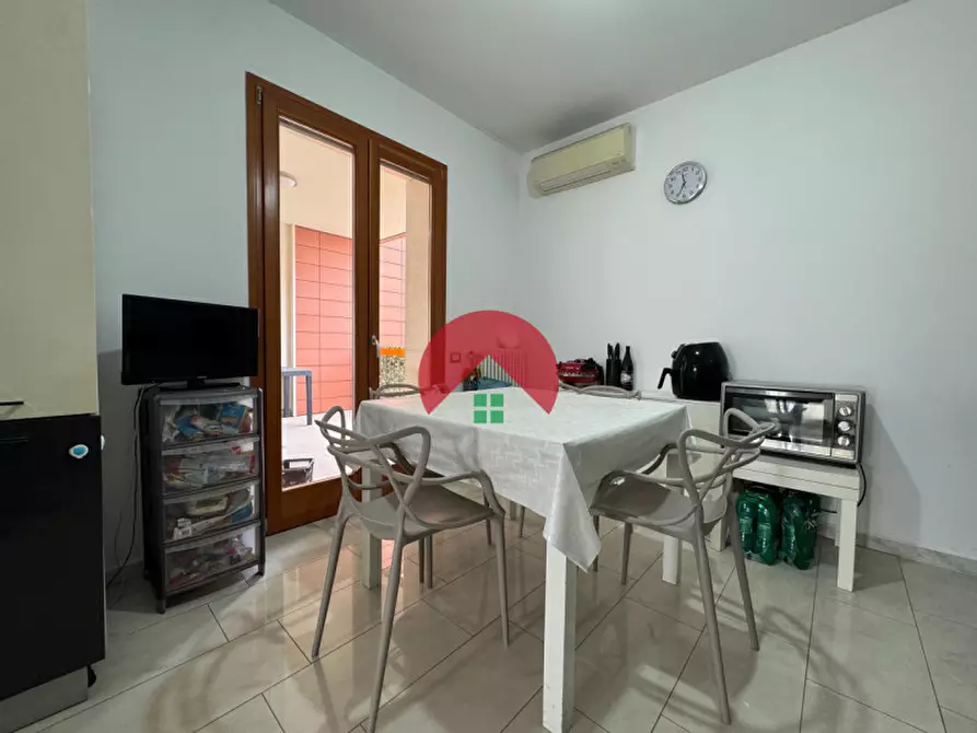 Immagine 12 di Appartamento in vendita  in Via Virgilio a Matera