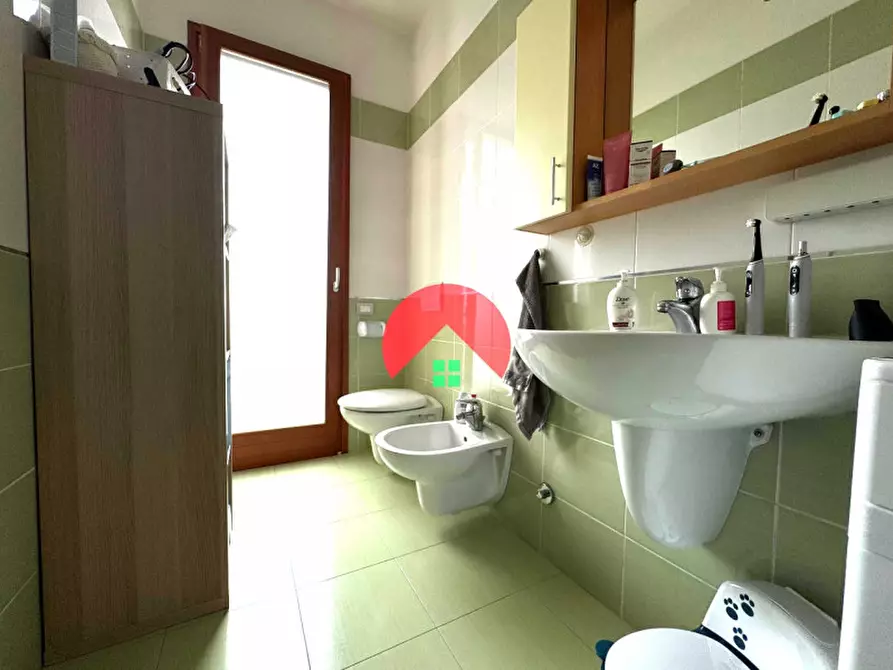 Immagine 29 di Appartamento in vendita  in Via Virgilio a Matera