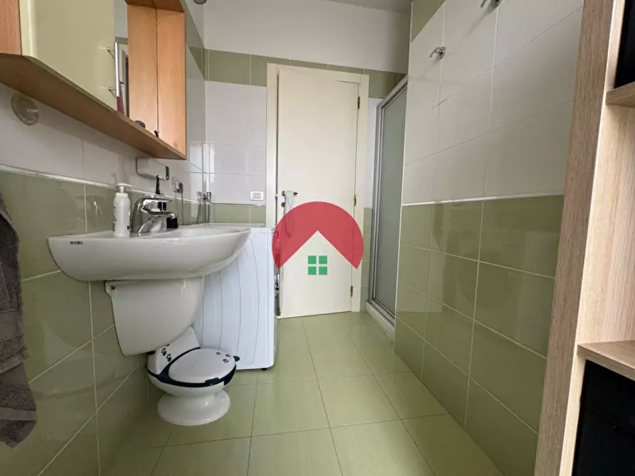 Immagine 30 di Appartamento in vendita  in Via Virgilio a Matera
