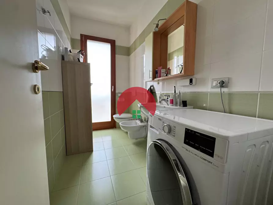 Immagine 26 di Appartamento in vendita  in Via Virgilio a Matera