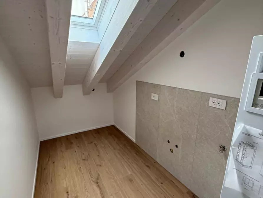 Immagine 10 di Appartamento in vendita  in via rizzette a Riese Pio x