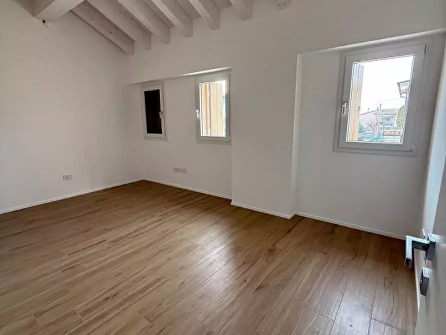 Immagine 12 di Appartamento in vendita  in via rizzette a Riese Pio x