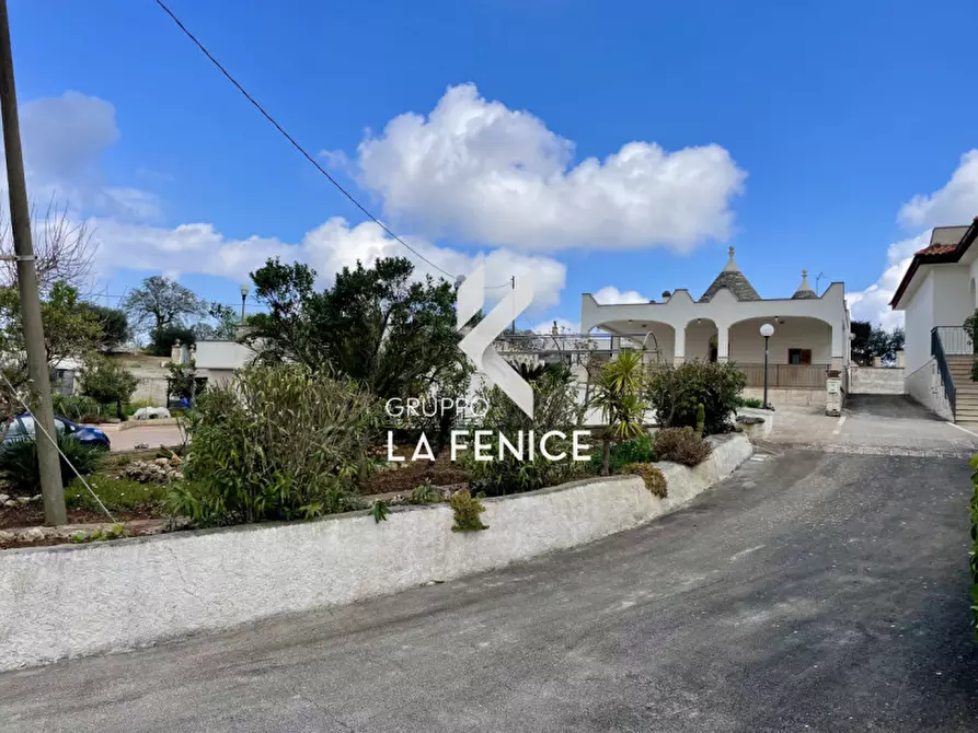 Immagine 1 di Rustico / casale in vendita  in contrada Monte a Cisternino