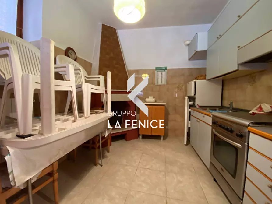 Immagine 17 di Rustico / casale in vendita  in contrada Monte a Cisternino