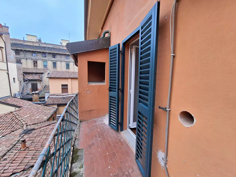 Immagine 11 di Appartamento in affitto  in via pescherie vecchie a Bologna