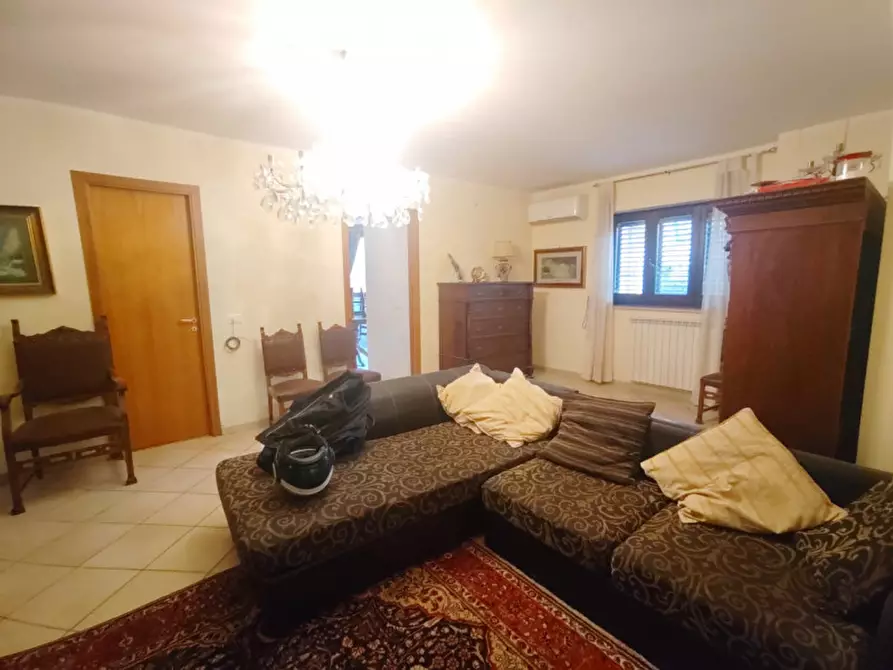 Immagine 4 di Appartamento in vendita  in VIA CAPPELLO a Monreale