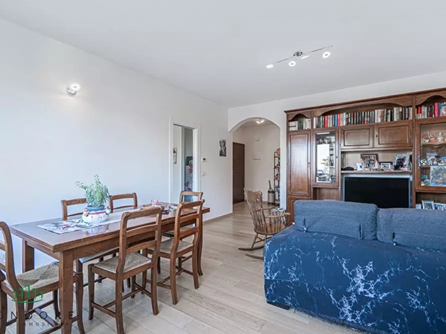 Immagine 6 di Appartamento in vendita  in Via Giulio Verne a Bologna