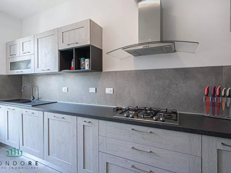 Immagine 10 di Appartamento in vendita  in Via Giulio Verne a Bologna