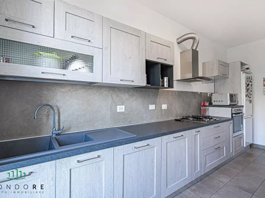 Immagine 11 di Appartamento in vendita  in Via Giulio Verne a Bologna