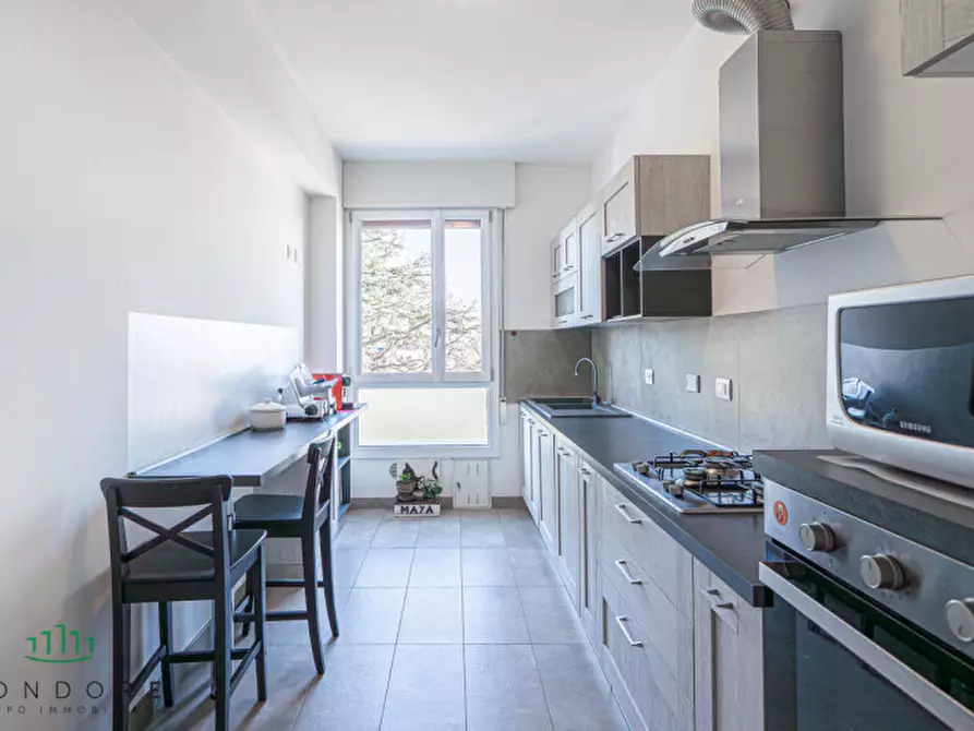 Immagine 12 di Appartamento in vendita  in Via Giulio Verne a Bologna