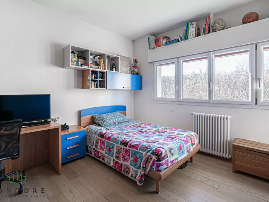 Immagine 23 di Appartamento in vendita  in Via Giulio Verne a Bologna