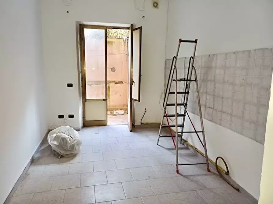 Immagine 5 di Appartamento in vendita  in VIA FIUMEFREDDO a Palermo