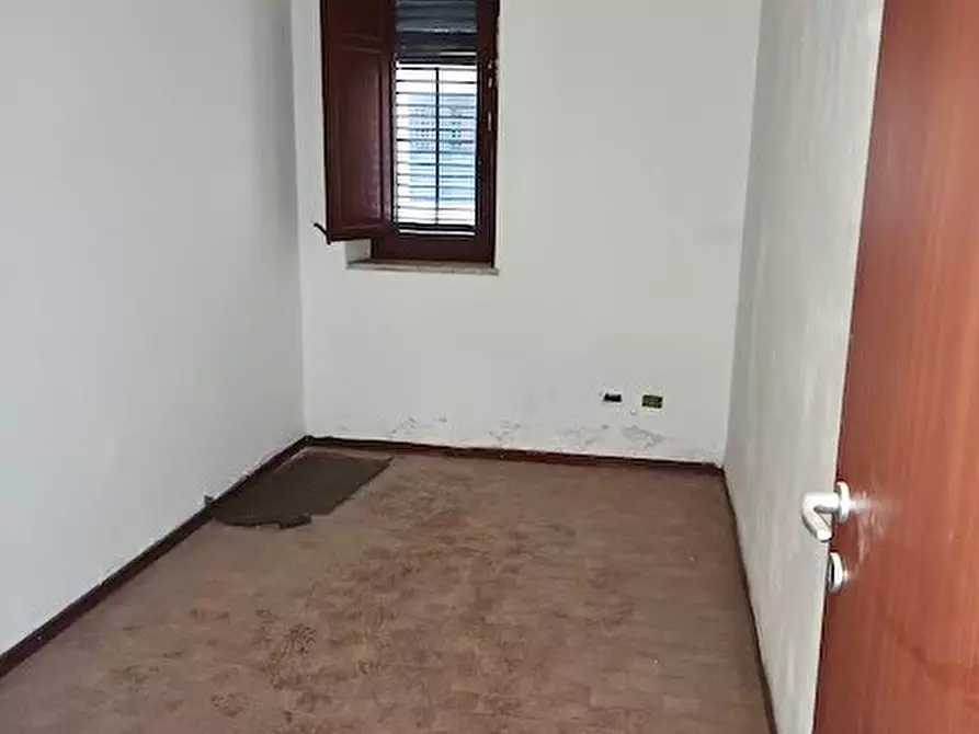 Immagine 11 di Appartamento in vendita  in VIA FIUMEFREDDO a Palermo