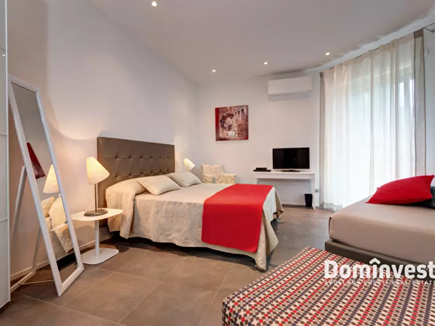 Immagine 5 di Appartamento in affitto  in Via Appia Pignatelli a Roma