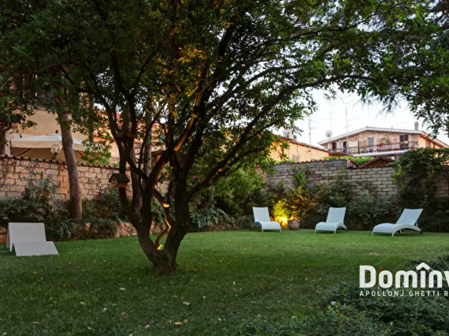 Immagine 26 di Appartamento in affitto  in Via Appia Pignatelli a Roma