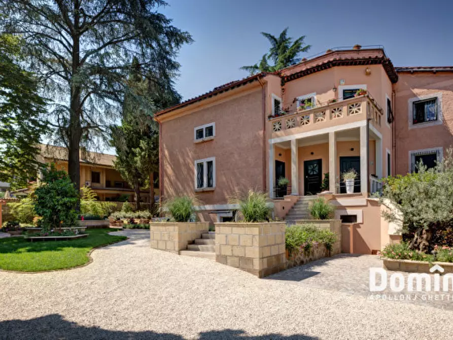 Immagine 32 di Appartamento in affitto  in Via Appia Pignatelli a Roma