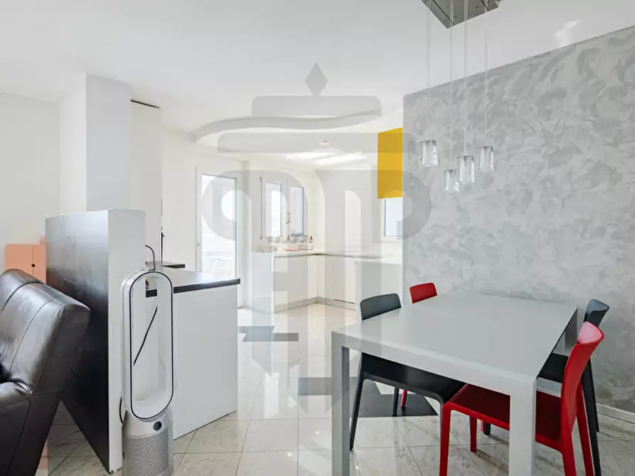 Immagine 13 di Attico in vendita  in Viale Druso 84 a Bolzano