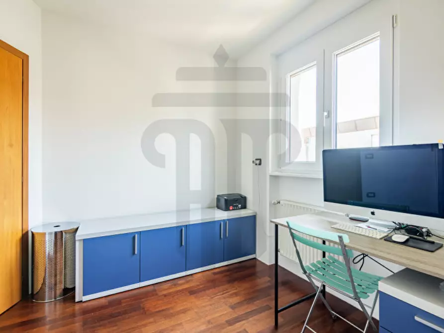 Immagine 30 di Attico in vendita  in Viale Druso 84 a Bolzano