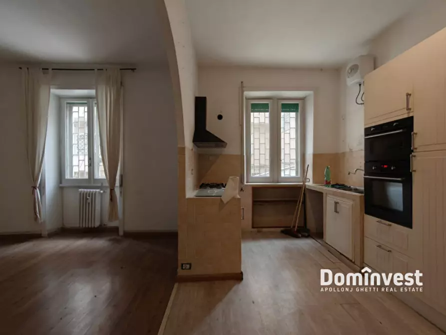 Immagine 15 di Appartamento in vendita  in Viale delle Medaglie d'Oro a Roma