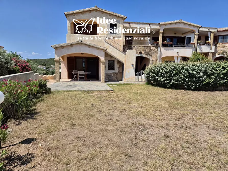 Immagine 1 di Appartamento in vendita  in Via Del giglio a Olbia