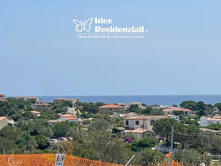 Immagine 12 di Appartamento in vendita  in Via Del giglio a Olbia