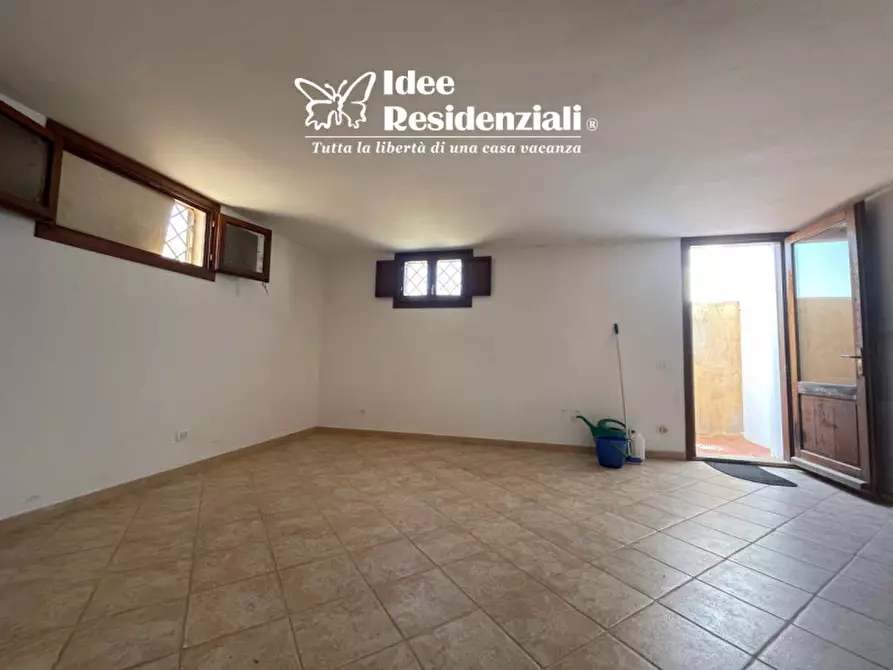 Immagine 16 di Appartamento in vendita  in Via Del giglio a Olbia