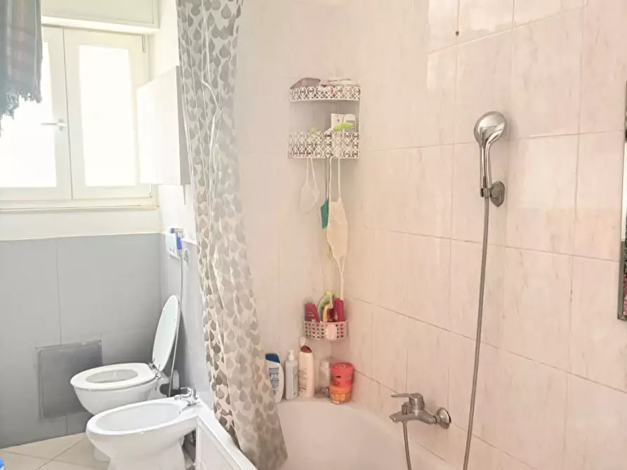 Immagine 7 di Appartamento in vendita  in via corso delpopolo a Venezia