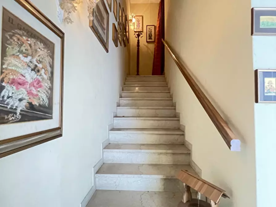 Immagine 9 di Casa indipendente in vendita  in Via Ugo Vallenari a Venezia