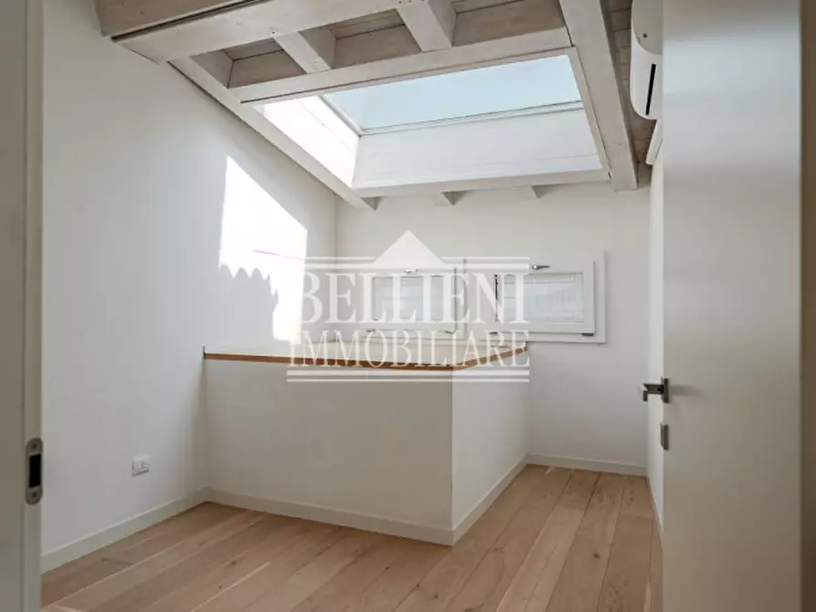 Immagine 22 di Attico in vendita  in Contra' Santa Barbara a Vicenza