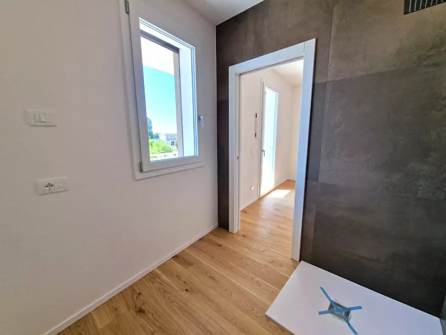 Immagine 27 di Attico in vendita  in Via Sandro Pertini a Rubano