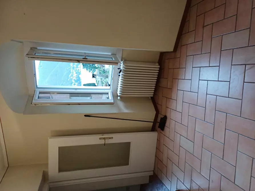 Immagine 4 di Casa indipendente in vendita  in Via Curie, 3 a Moltrasio