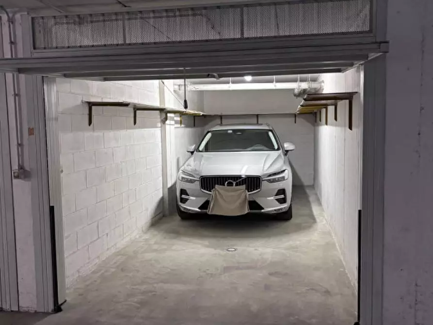 Immagine 4 di Garage in affitto  in Via Luigi Configliachi a Abano Terme