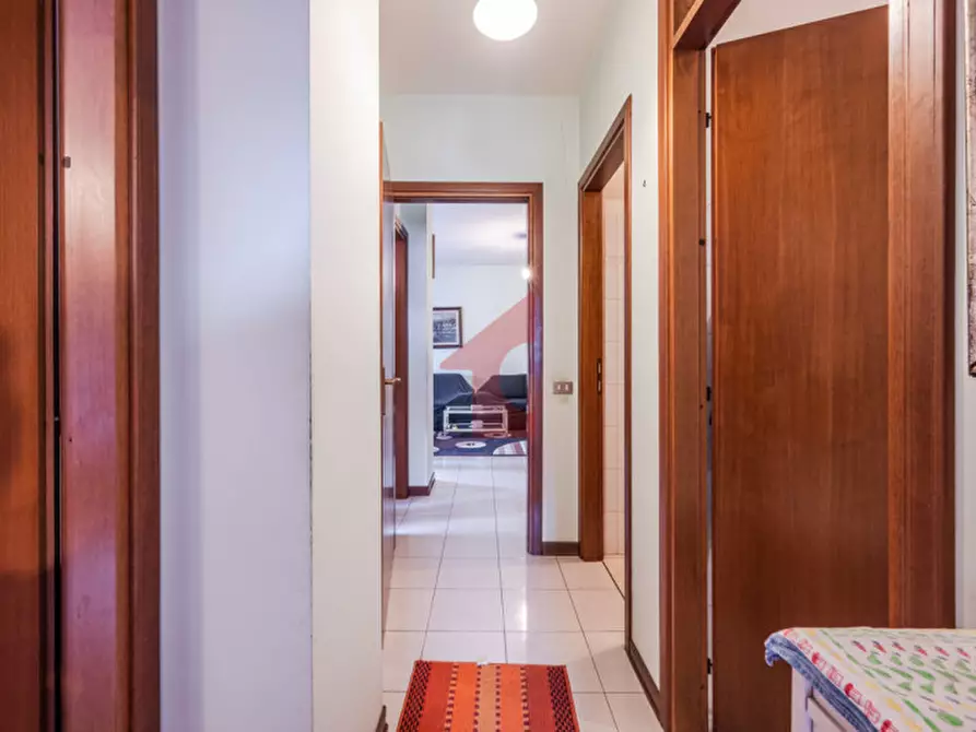 Immagine 10 di Appartamento in vendita  in Via veterani dello sport 3 a Parma