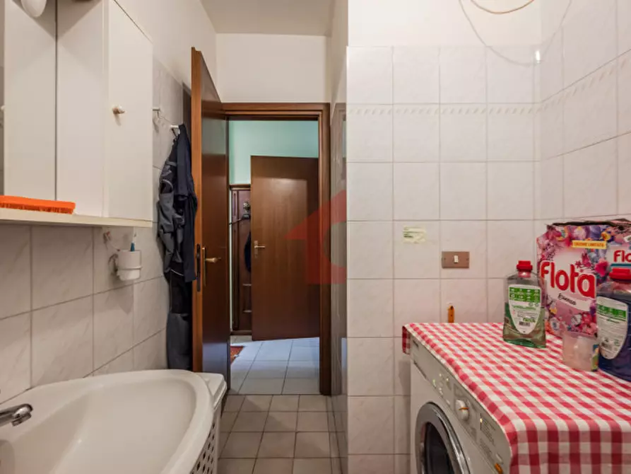 Immagine 13 di Appartamento in vendita  in Via veterani dello sport 3 a Parma