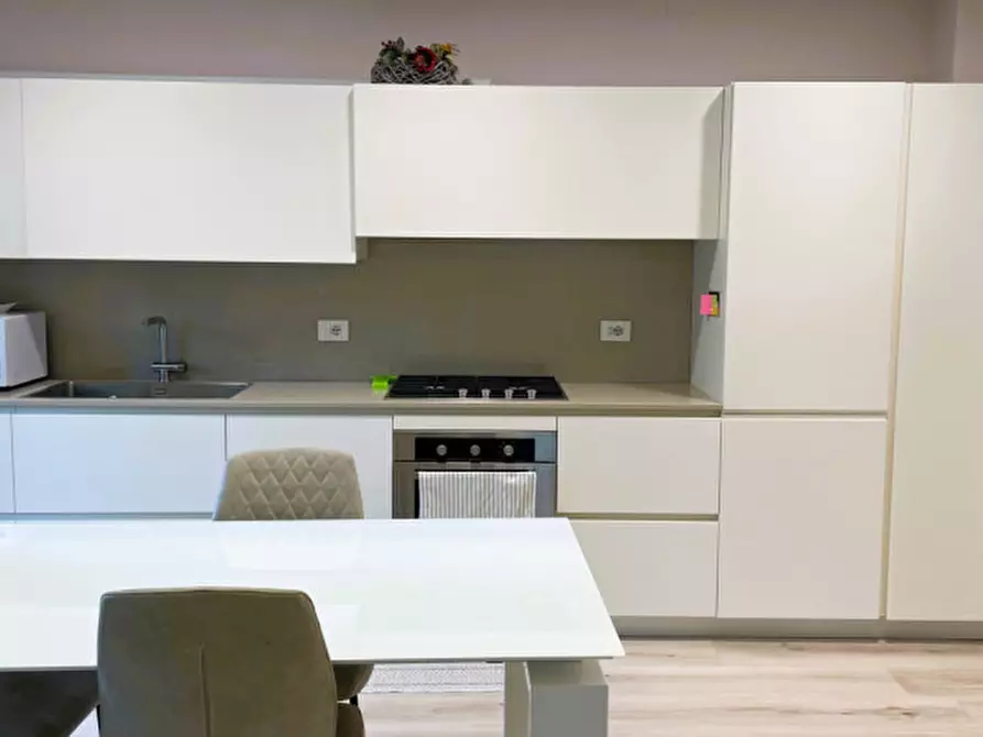 Immagine 15 di Appartamento in vendita  a Padova