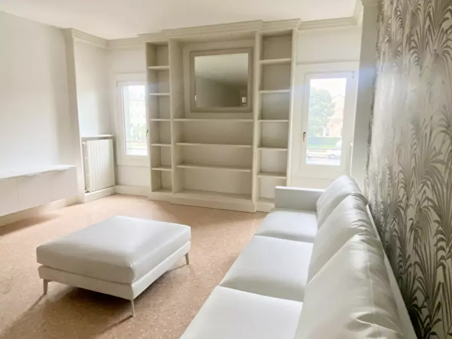 Immagine 4 di Appartamento in affitto  in Piazza Giorgione a Castelfranco Veneto