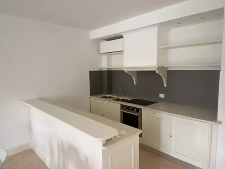 Immagine 6 di Appartamento in affitto  in Piazza Giorgione a Castelfranco Veneto