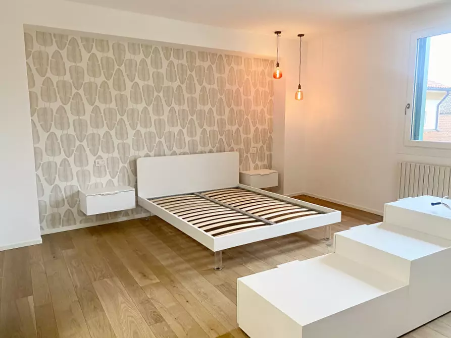 Immagine 13 di Appartamento in affitto  in Piazza Giorgione a Castelfranco Veneto