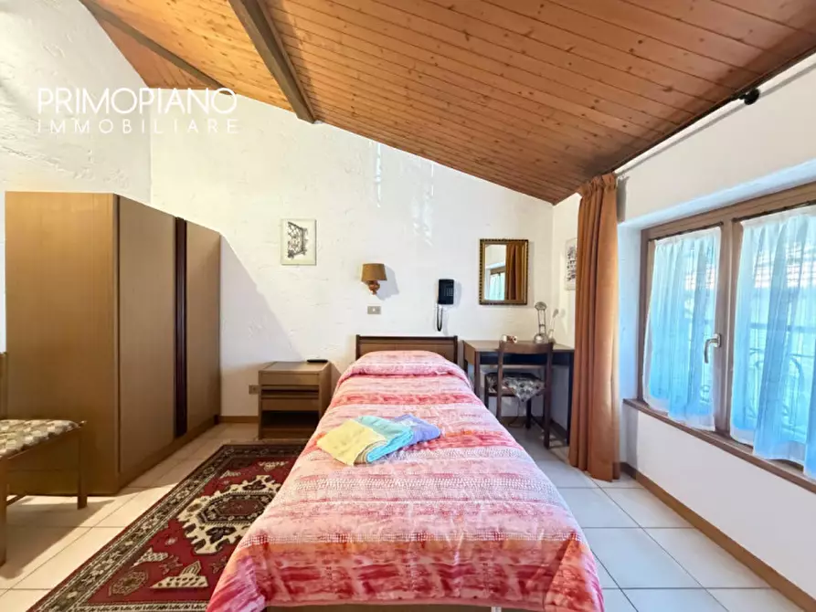 Immagine 19 di Bed & Breakfast in vendita  in Via Salé a Trento