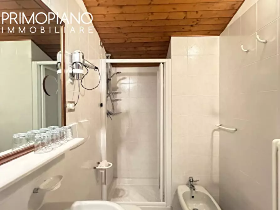 Immagine 22 di Bed & Breakfast in vendita  in Via Salé a Trento