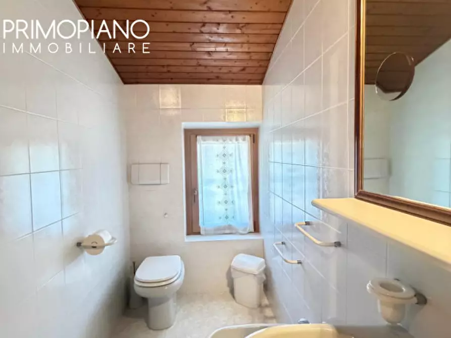 Immagine 24 di Bed & Breakfast in vendita  in Via Salé a Trento