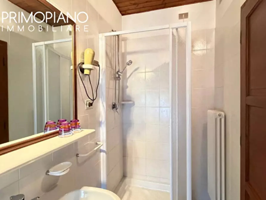 Immagine 25 di Bed & Breakfast in vendita  in Via Salé a Trento