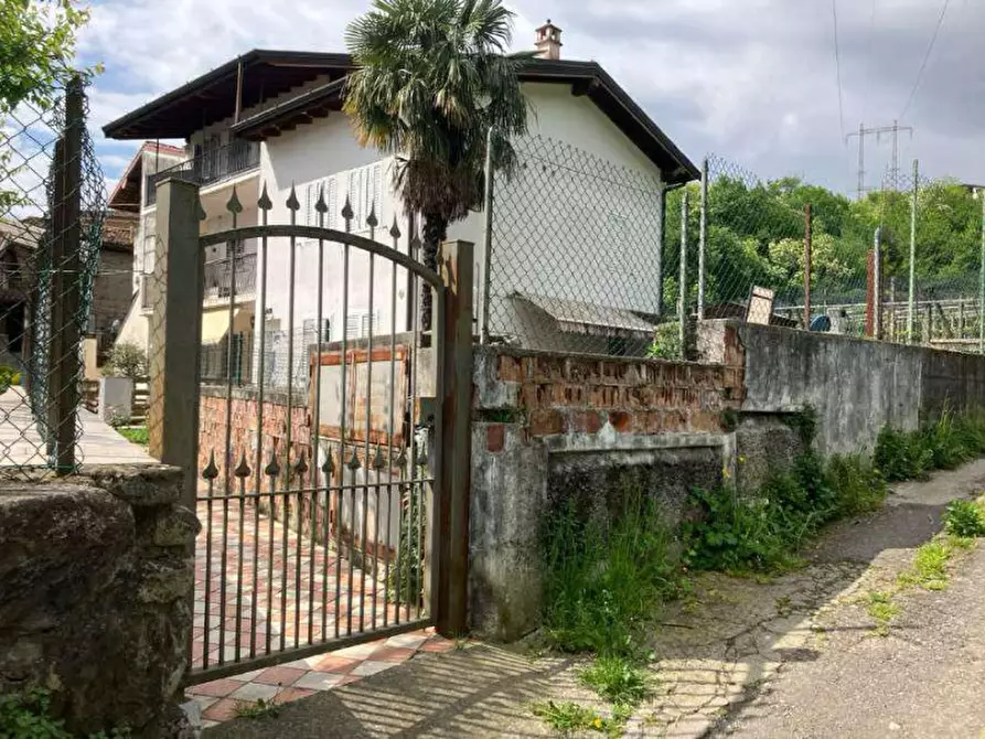 Immagine 14 di Appartamento in vendita  in Vicolo San Rocco n 6 - 24062 Costa Volpino (BG) a Costa Volpino